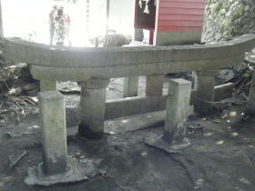 桜島で埋没した黒神神社